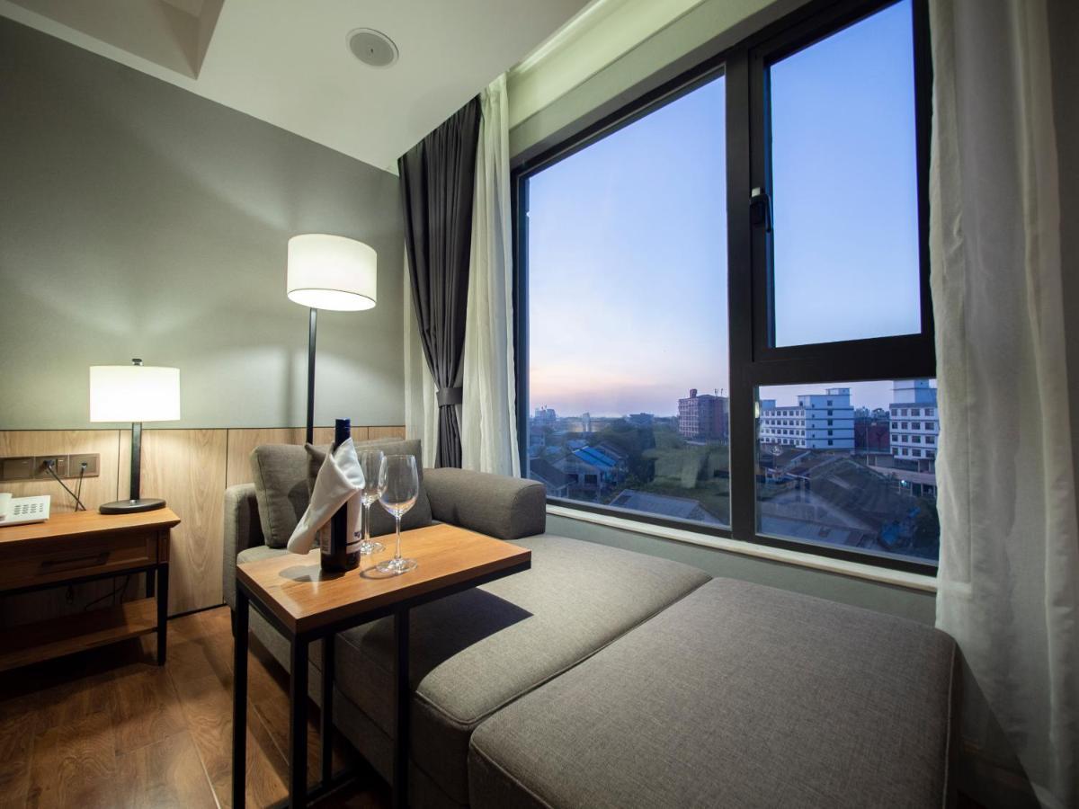 Prince Hotel Yangon Exterior photo